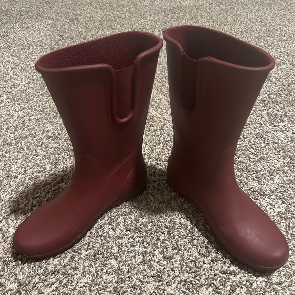 Sperry Rain Boots